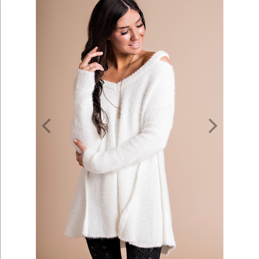Large women’s fuzzy sweater